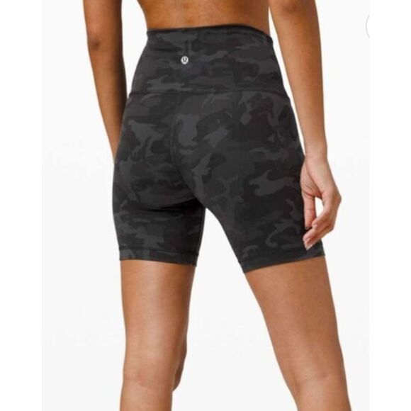 Lululemon Wunder Under Train Short 6” Incognito Camo - Picture 1 of 4